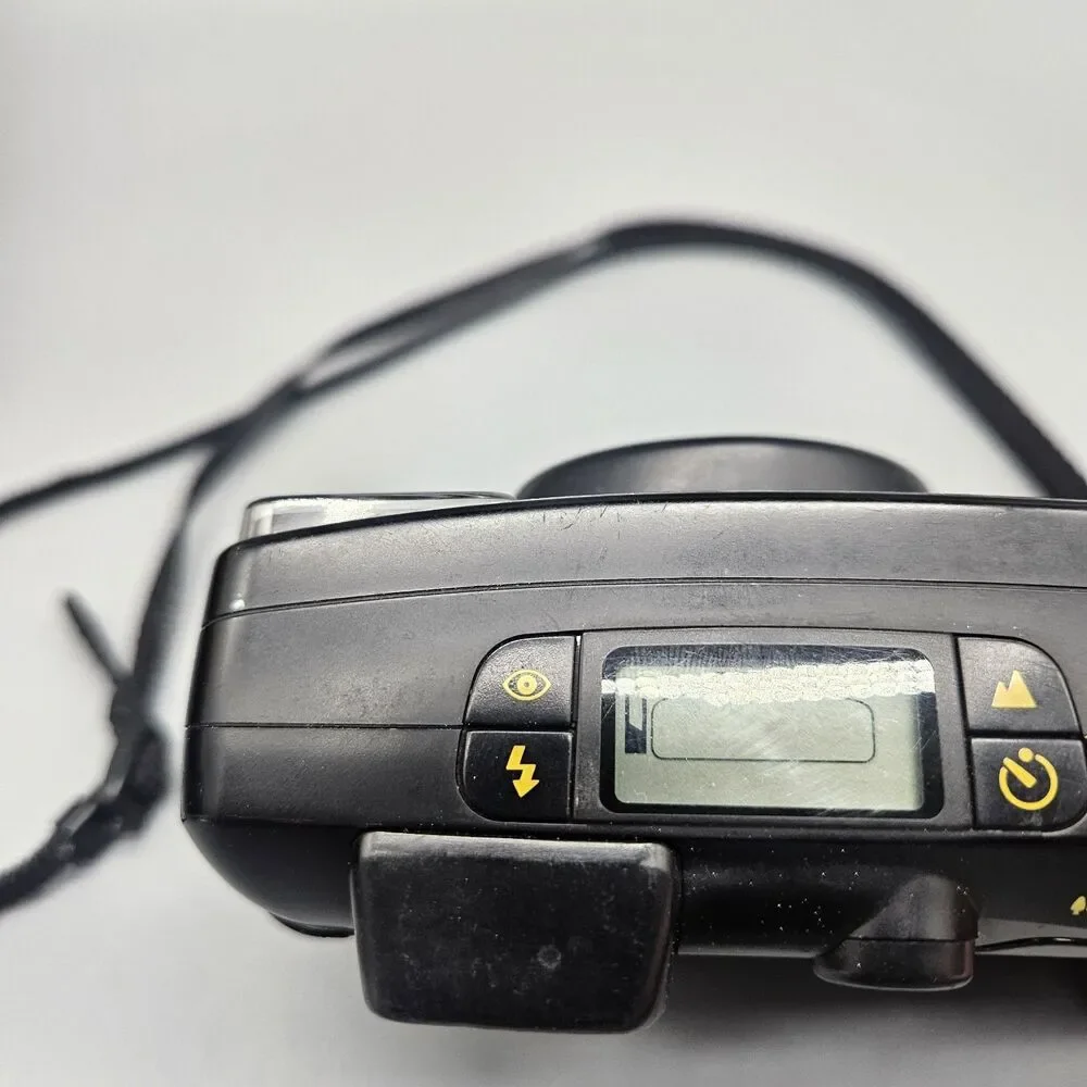PENTAX IQZoom 115 Date Defective Powers On 35mm Point And Shoot Camera For Parts